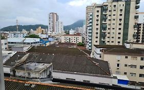 Apartamento completo no Boqueirão Praia Grande
